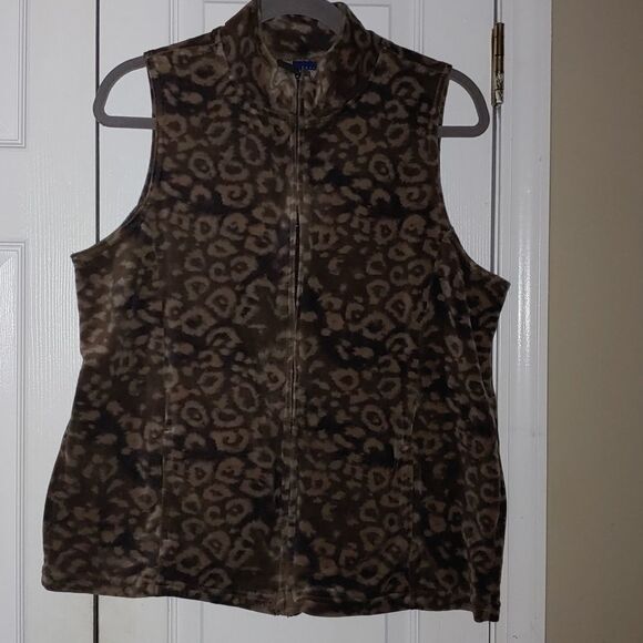 Basic Editions zip up soft animal print vest Sz L NWOT - Picture 1 of 5